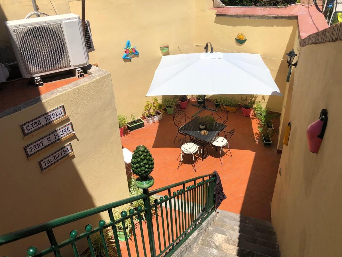 Casa Rando Mary'S House Apartment Taormina Bagian luar foto