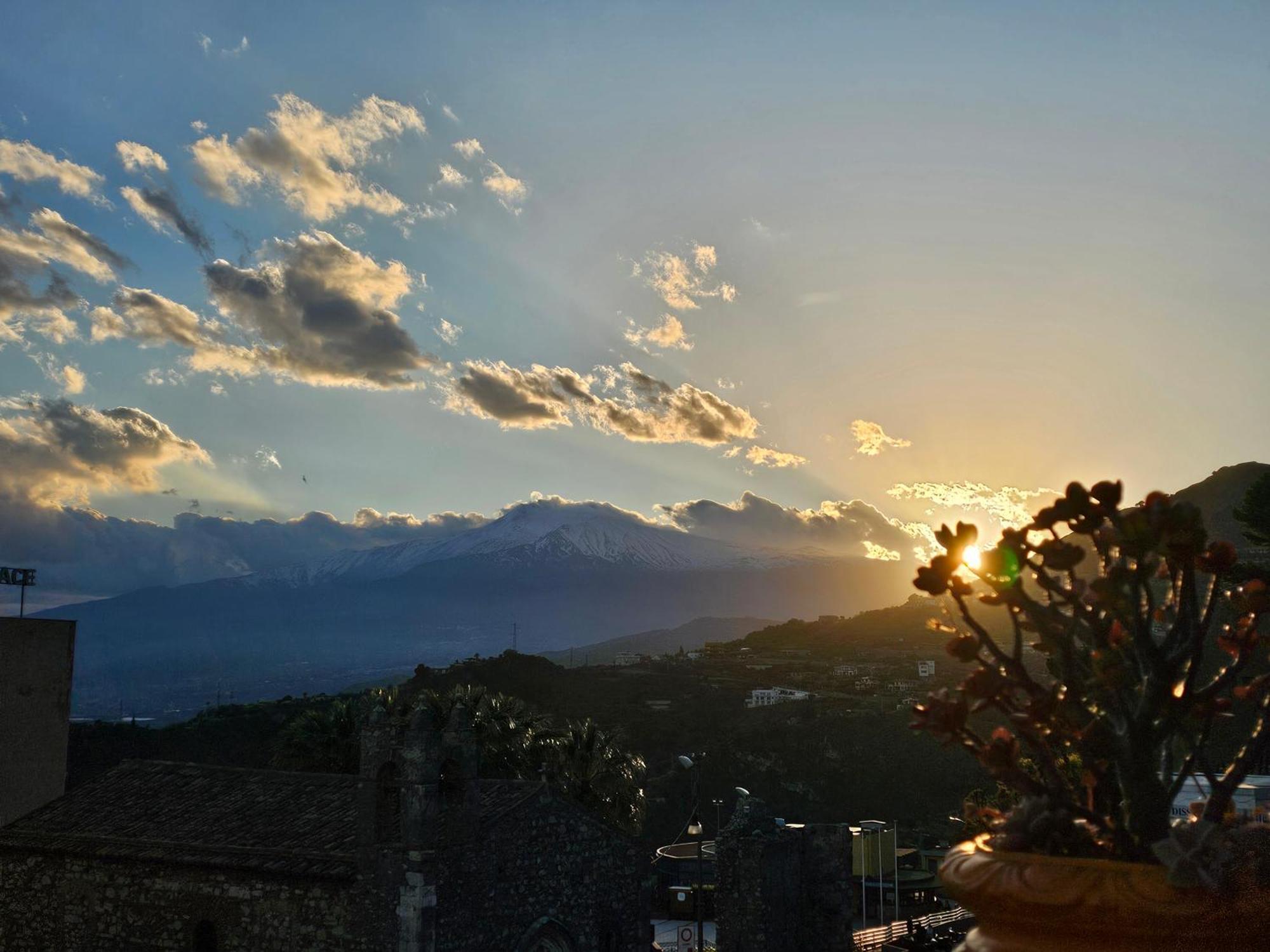 Casa Rando Mary'S House Apartment Taormina Bagian luar foto